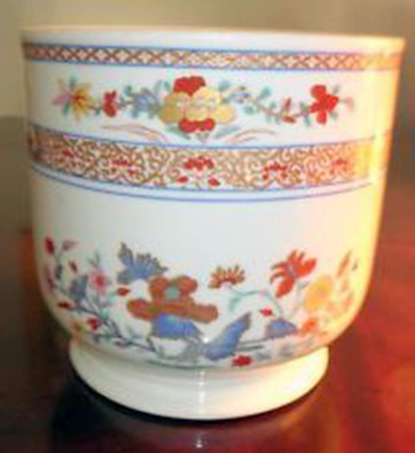 Pondichery Medium Cachepot by Bernardaud-1