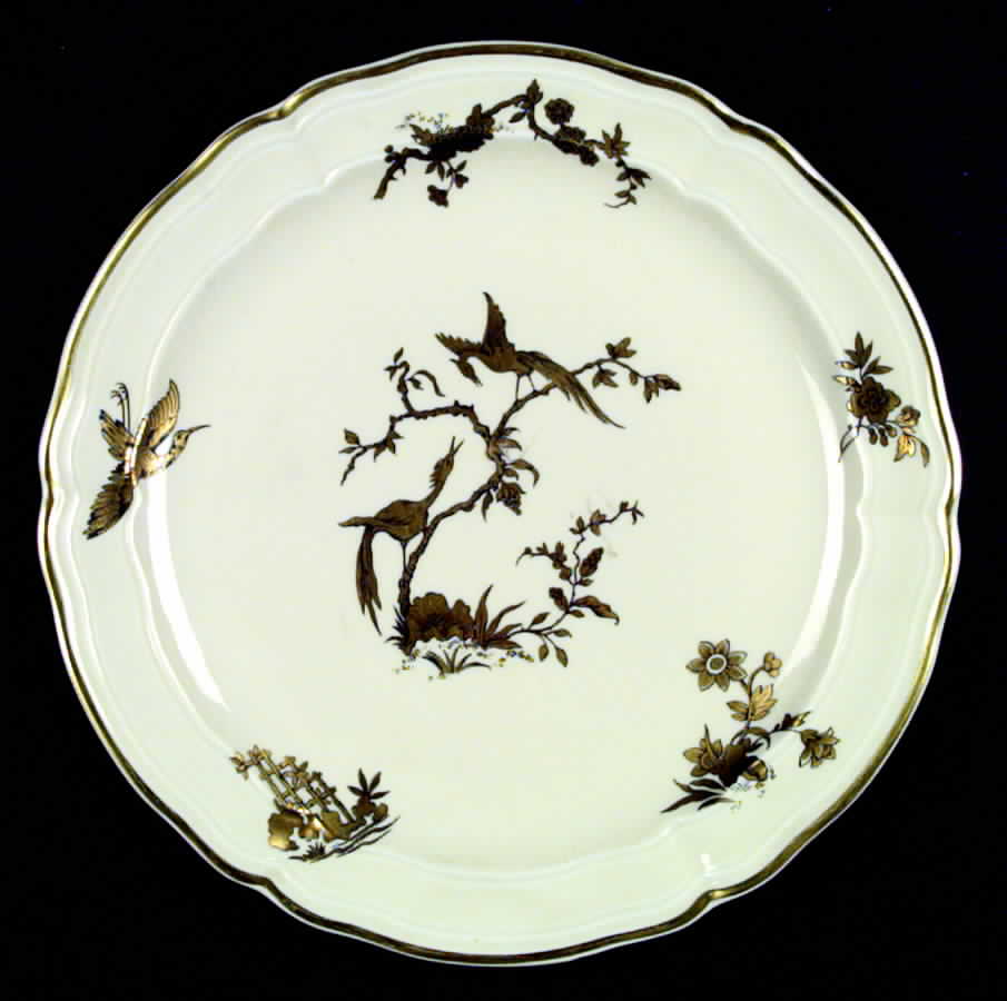 Reine Elizabeth Dinner Plate by Bernardaud-1