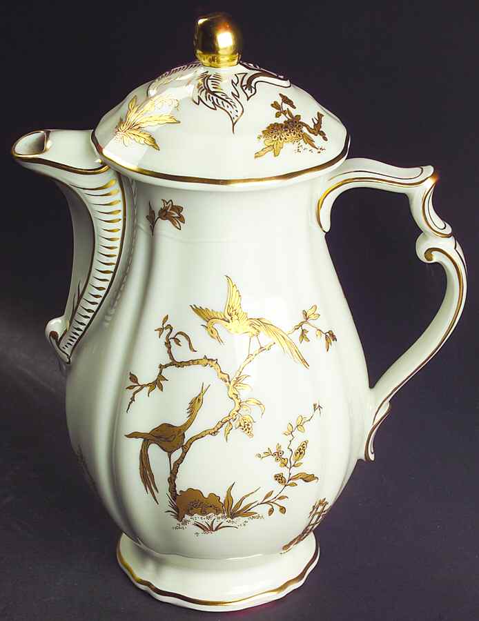 Reine Elizabeth Coffee Pot & Lid by Bernardaud-1
