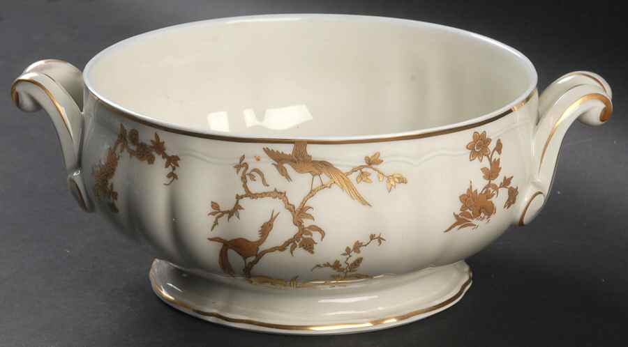 Reine Elizabeth Tureen No Lid by Bernardaud-1