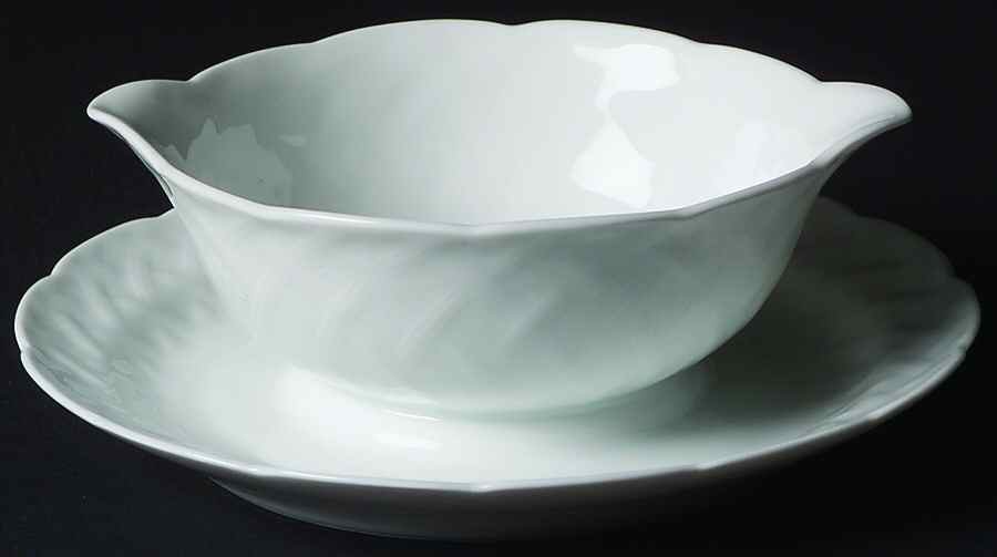 Vannerie (No Trim) Gravy Boat with Attached Underplate by Bernardaud-1