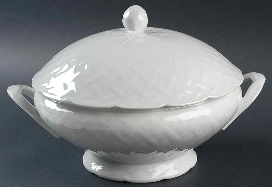 Vannerie (No Trim) Round Covered Vegetable by Bernardaud-1