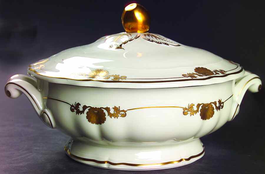Ventadour Round Covered Vegetable by Bernardaud-1