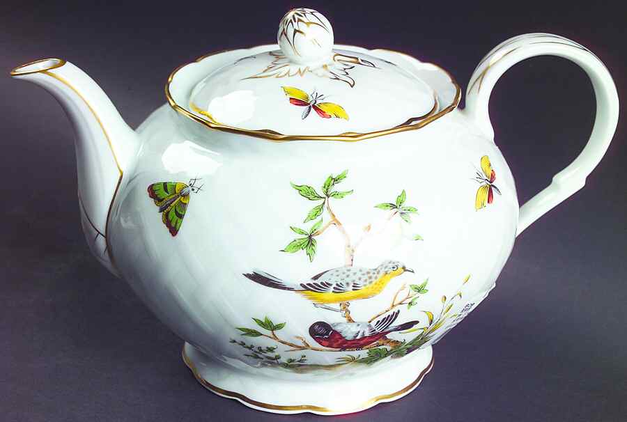 Virginie Teapot & Lid by Bernardaud-1