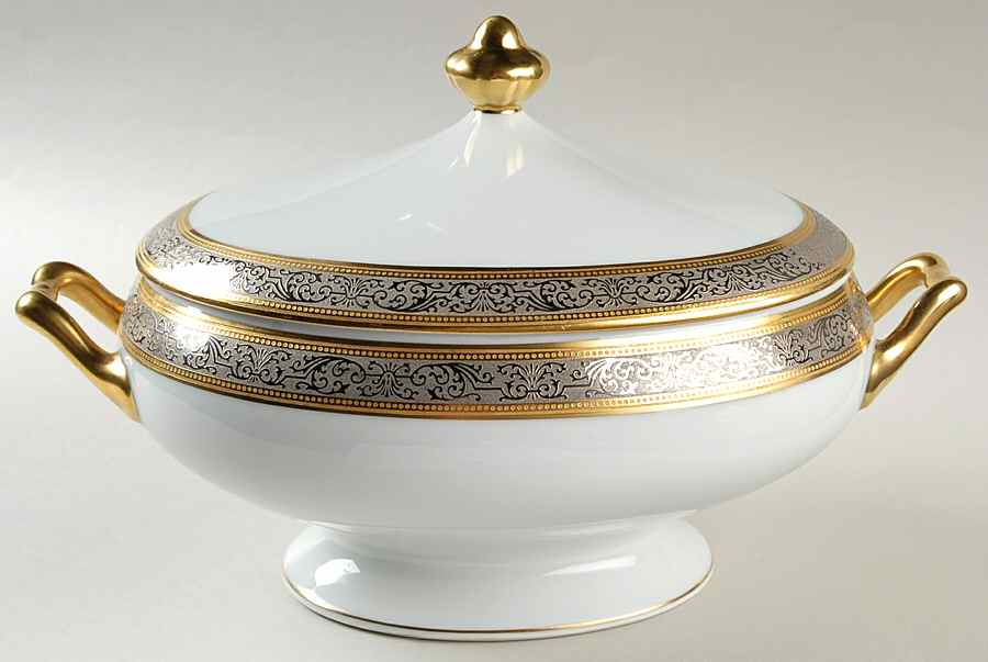 Vulcain Oval Covered Vegetable by Bernardaud-1