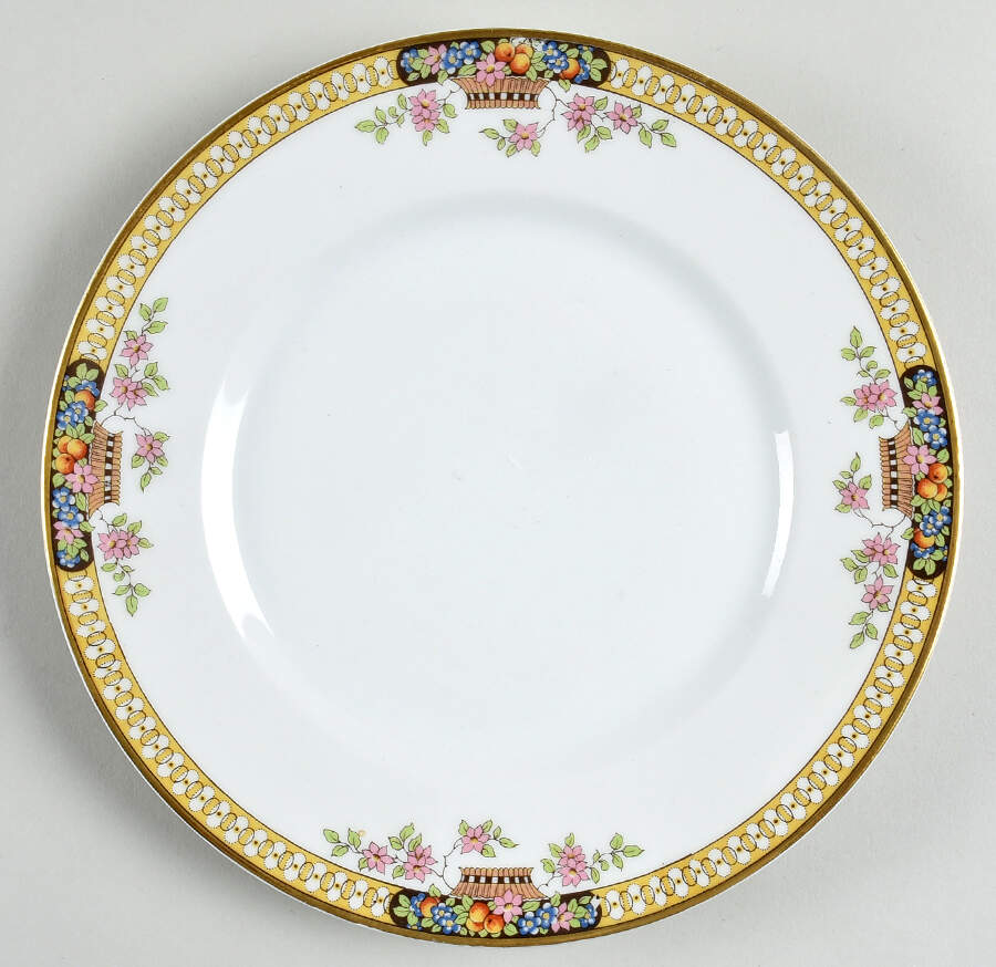 Winton (Design Off Edge) Luncheon Plate by Bernardaud-1