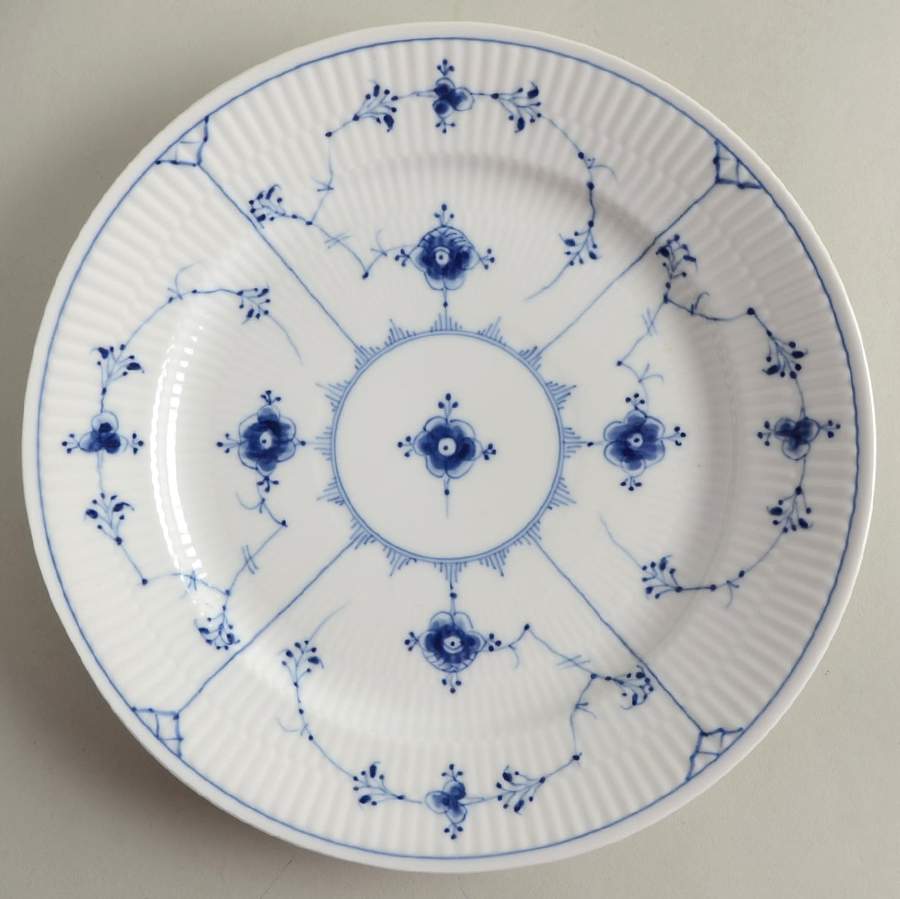BIG12 Dinner Plate by Bing & Grondahl-1