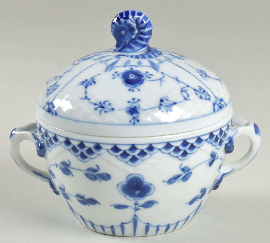 BIG2 Sugar Bowl & Lid by Bing & Grondahl-1