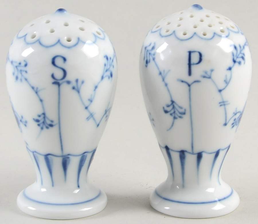 Blue Traditional (No Trim) Salt & Pepper Set by Bing & Grondahl-1