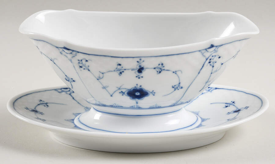 Blue Traditional (No Trim) Gravy Boat with Attached Underplate by Bing & Grondahl-1