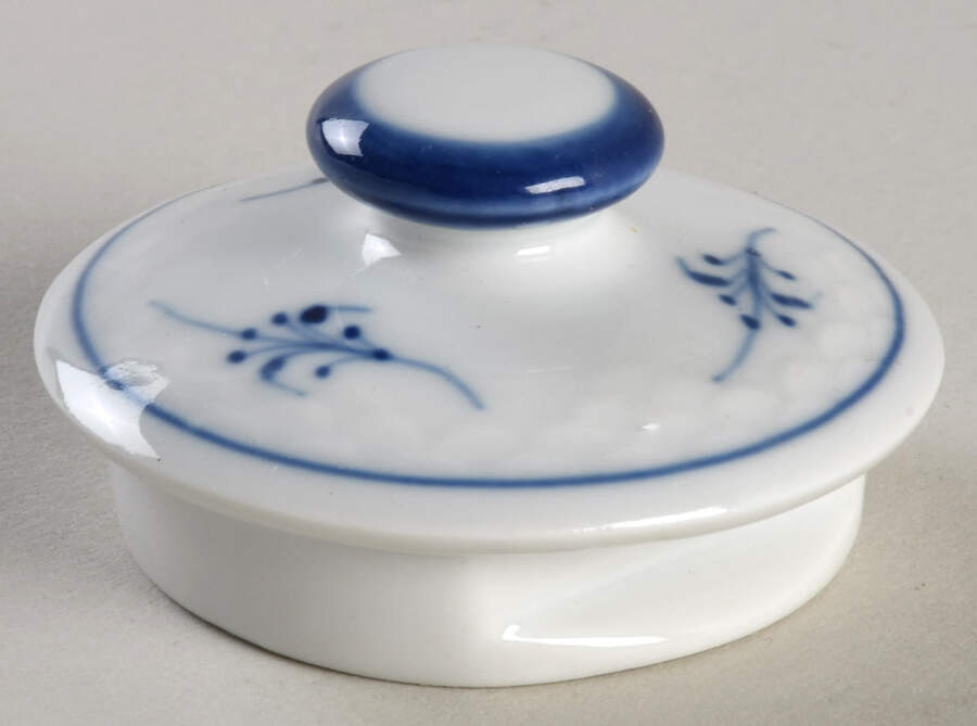 Blue Traditional (No Trim) Lid for Individual Teapot by Bing & Grondahl-1