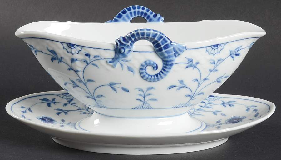 Blue Traditional (No Trim) Gravy Boat with Attached Underplate by Bing & Grondahl-1