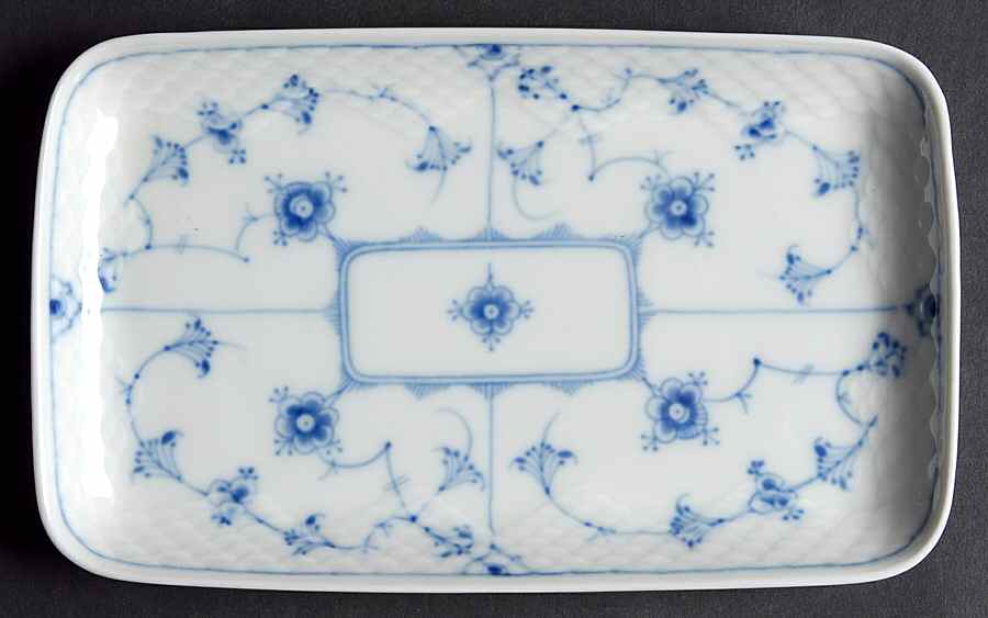 Blue Traditional (No Trim) Rectangular Tray by Bing & Grondahl-1