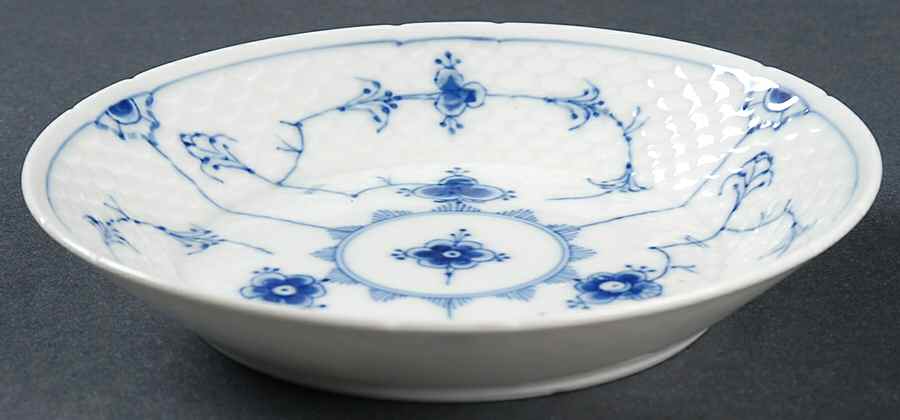 Blue Traditional (No Trim) Fruit/Dessert (Sauce) Bowl by Bing & Grondahl-1