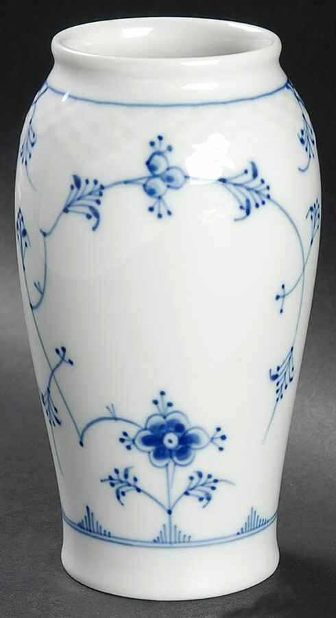 Blue Traditional (No Trim) 5" Vase by Bing & Grondahl-1