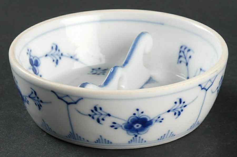 Blue Traditional (No Trim) 4" Ashtray by Bing & Grondahl-1