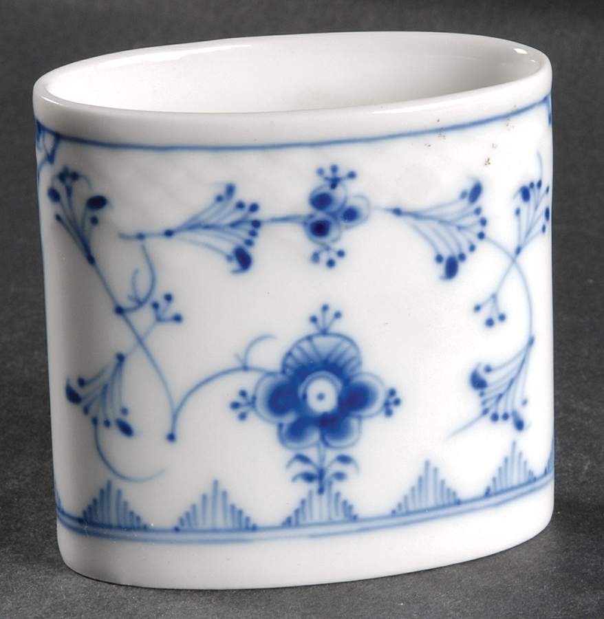 Blue Traditional (No Trim) Cigarette Holder by Bing & Grondahl-1