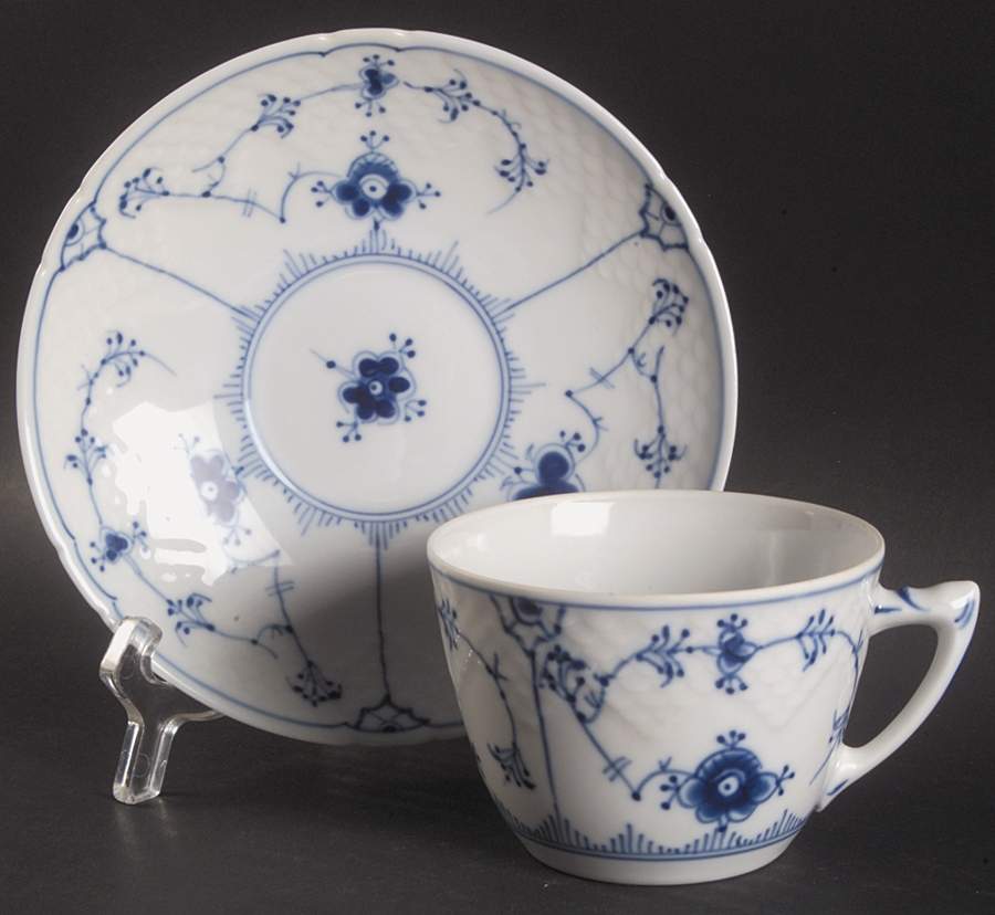 Blue Traditional (No Trim) Flat Cup & Saucer Set by Bing & Grondahl-1