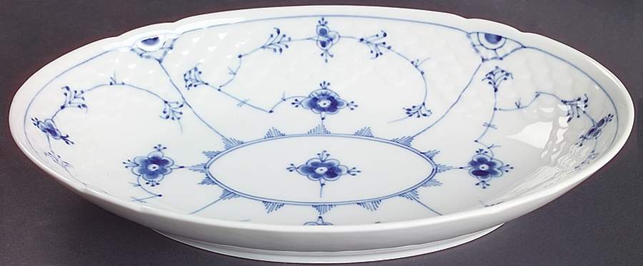 Blue Traditional (No Trim) Relish by Bing & Grondahl-1