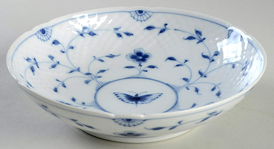 Butterfly Coupe Soup Bowl by Bing & Grondahl-1