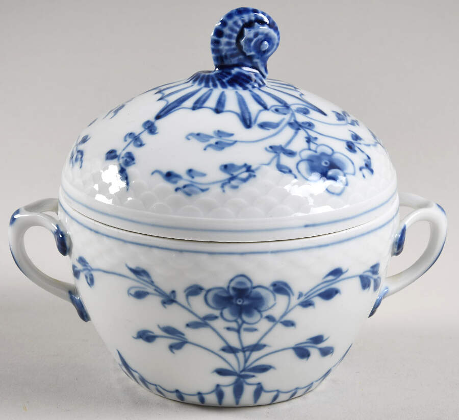 Butterfly Sugar Bowl & Lid by Bing & Grondahl-1