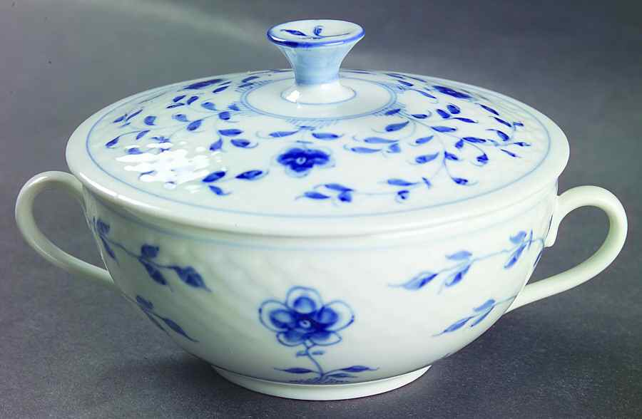 Butterfly Cream Soup Bowl & Lid Set by Bing & Grondahl-1