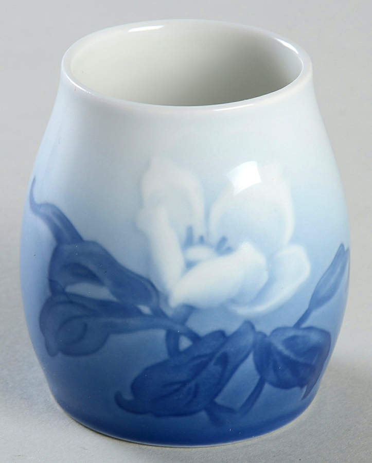 Christmas Rose Mustard Jar No Lid by Bing & Grondahl-1