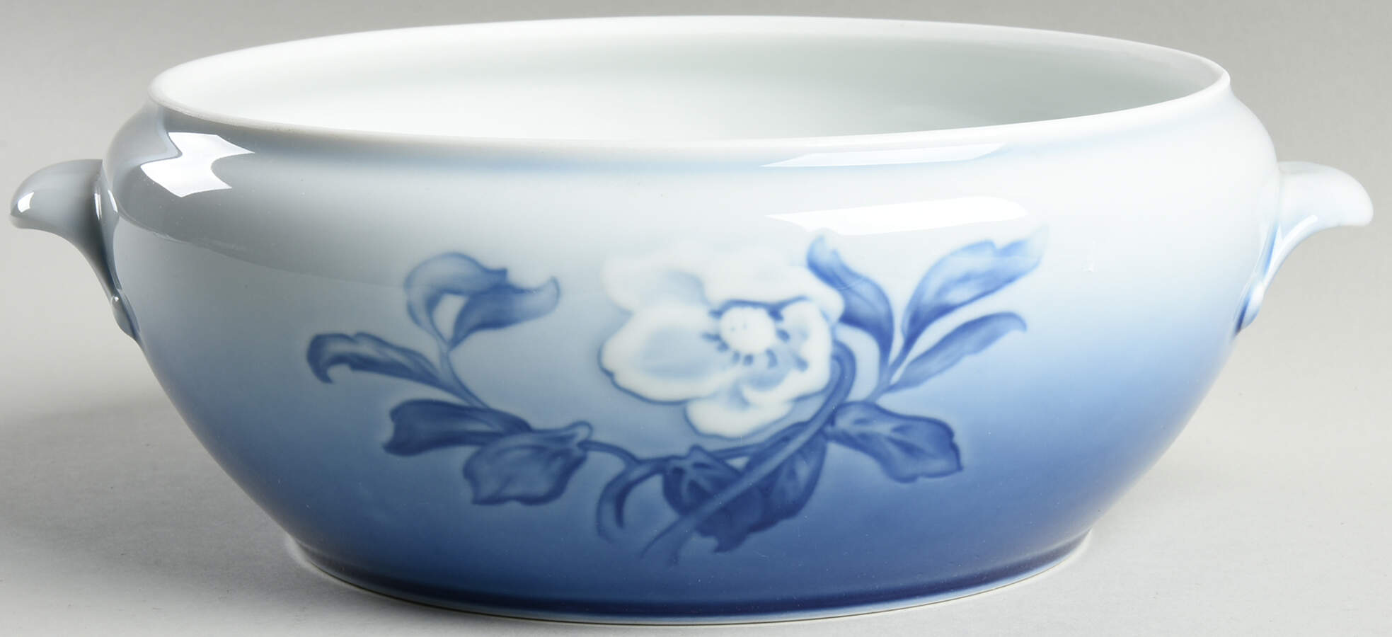 Christmas Rose Round Vegetable No Lid by Bing & Grondahl-1