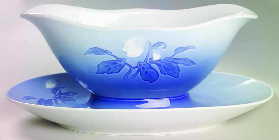 Christmas Rose Gravy Boat with Attached Underplate by Bing & Grondahl-1