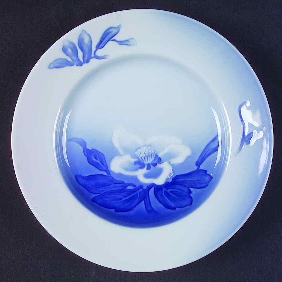 Christmas Rose Bread & Butter Plate by Bing & Grondahl-1