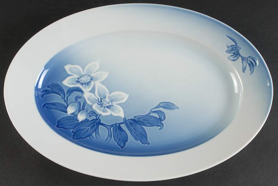 Christmas Rose 13" Oval Serving Platter by Bing & Grondahl-1