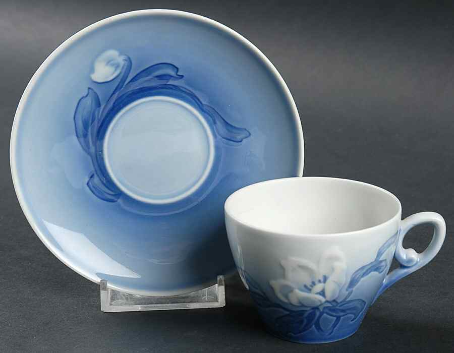 Christmas Rose Flat Demitasse Cup & Saucer Set by Bing & Grondahl-1