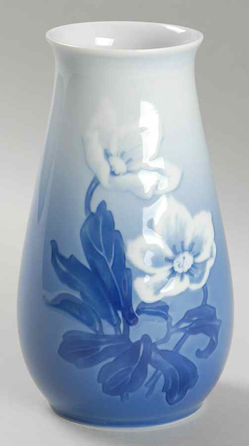 Christmas Rose 5" Vase by Bing & Grondahl-1
