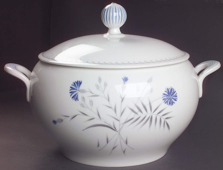 Cornflower Tureen &  Lid by Bing & Grondahl-1