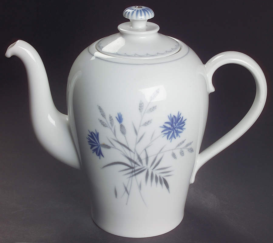 Cornflower Small Coffee Pot & Lid by Bing & Grondahl-1