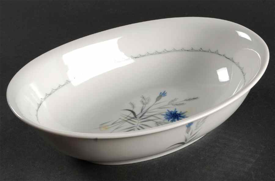 Cornflower 10" Oval Vegetable Bowl by Bing & Grondahl-1