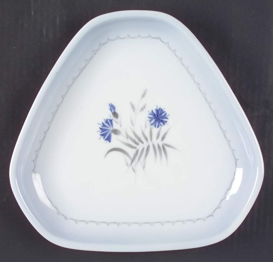 Cornflower Blue Edge Triangular Cake Plate by Bing & Grondahl-1