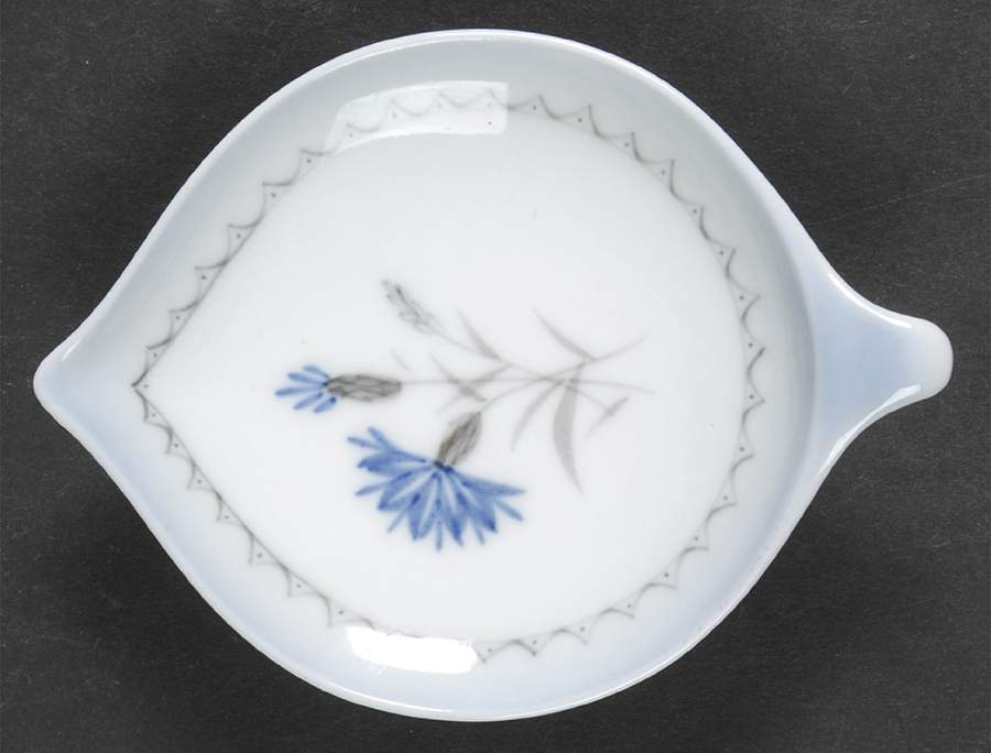 Cornflower Blue Edge Small Ashtray by Bing & Grondahl-1