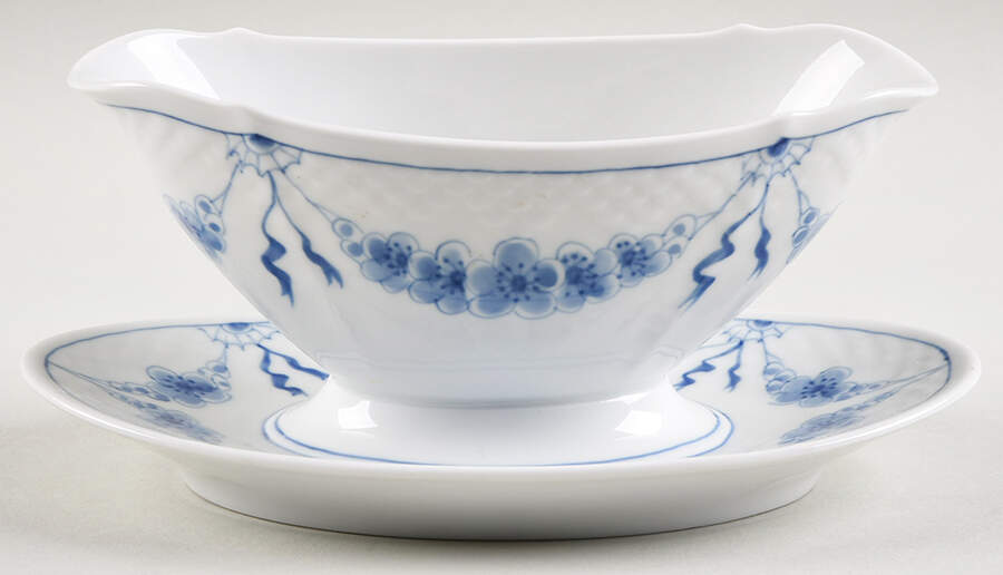 Empire Blue and White Gravy Boat with Attached Underplate by Bing & Grondahl-1