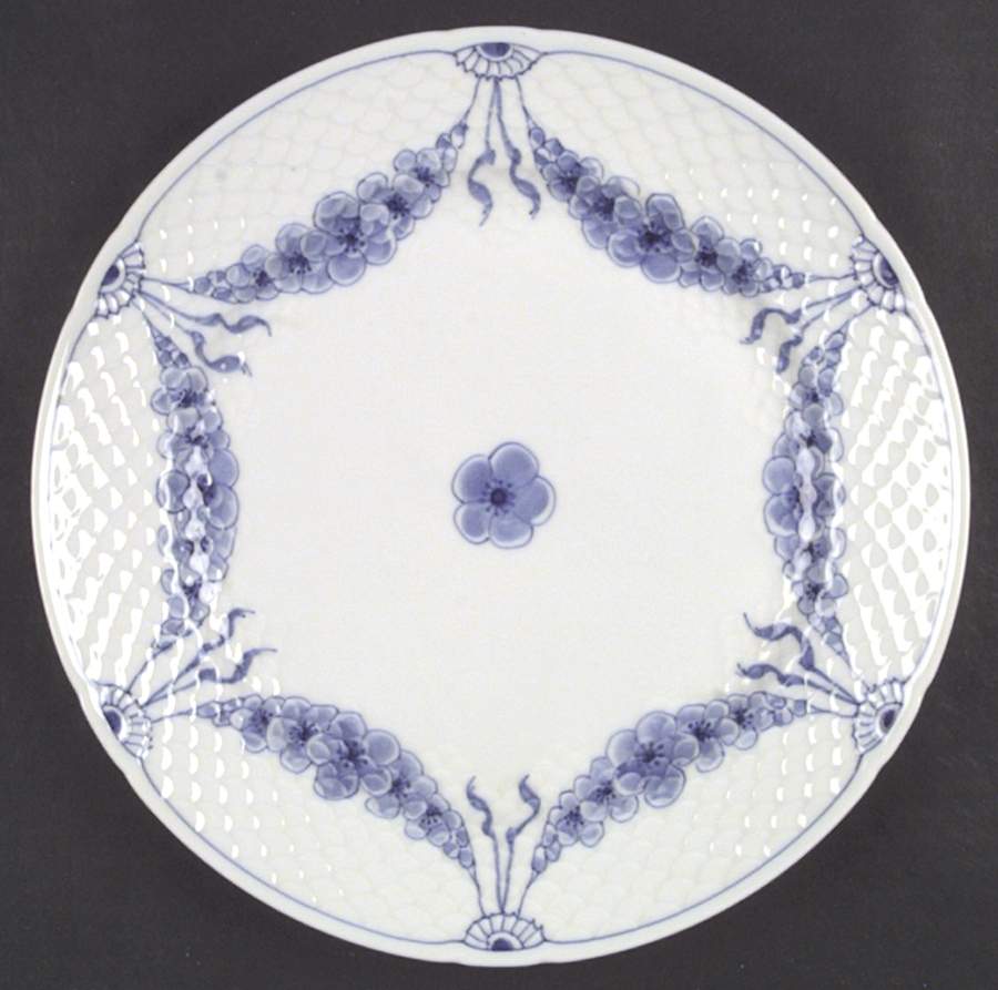 Empire Blue and White Dinner Plate by Bing & Grondahl-1