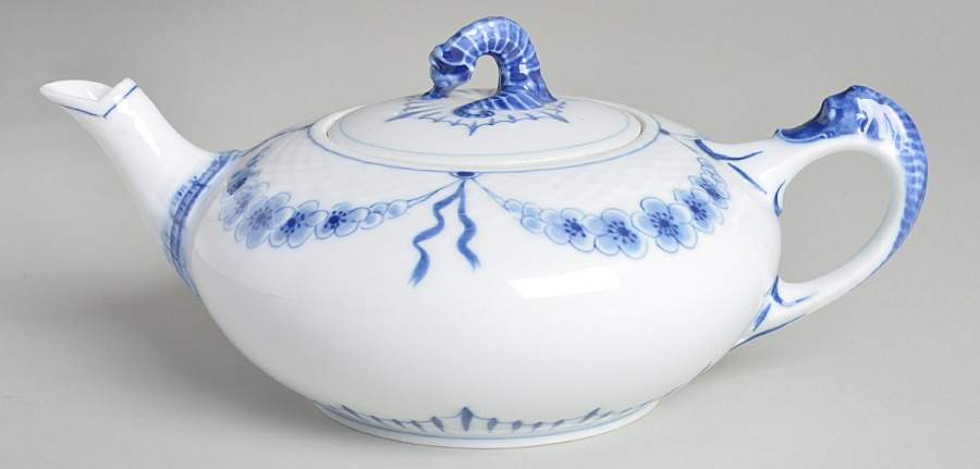 Empire Blue and White Teapot & Lid by Bing & Grondahl-1