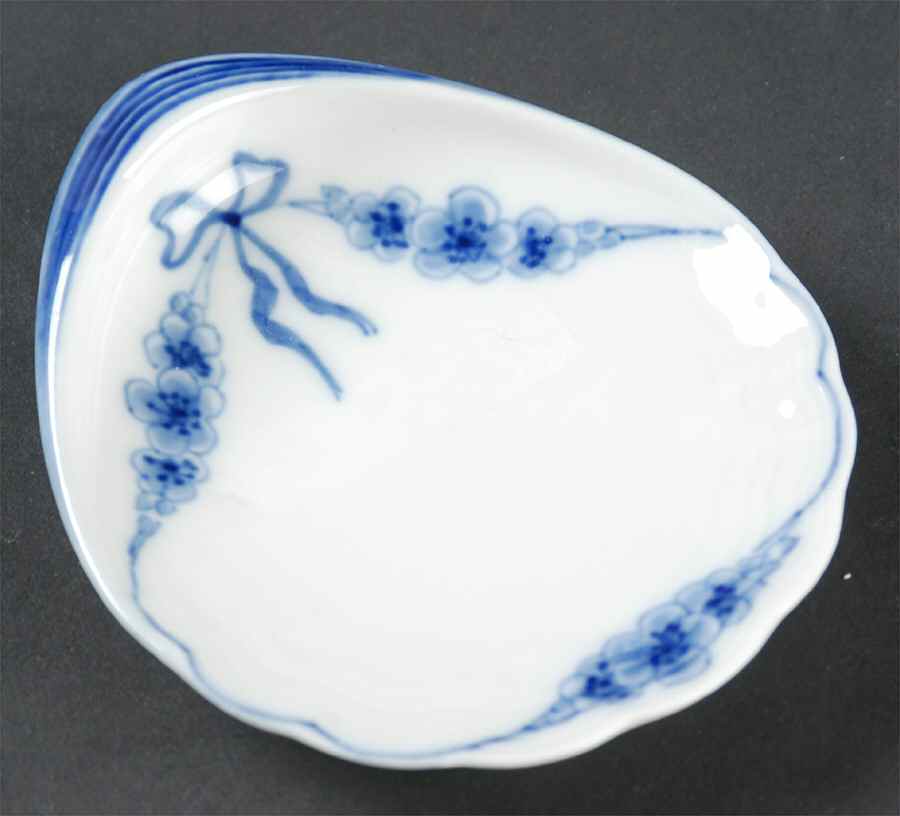 Empire Blue and White Oval Ashtray by Bing & Grondahl-1