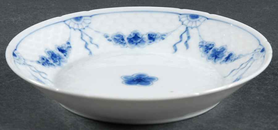 Empire Blue and White Fruit/Dessert (Sauce) Bowl by Bing & Grondahl-1