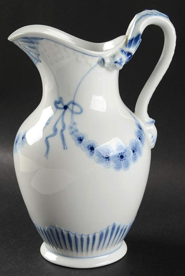 Empire Blue and White Chocolate Pot No Lid by Bing & Grondahl-1