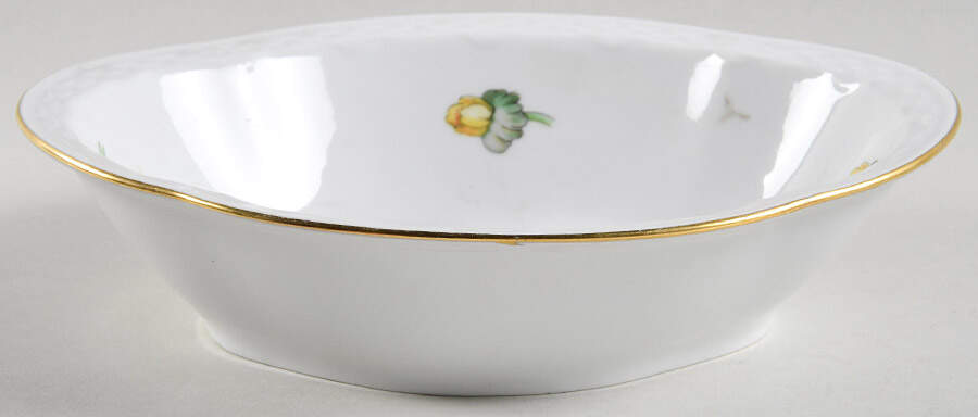 Erantis 8" Oval Vegetable Bowl by Bing & Grondahl-1