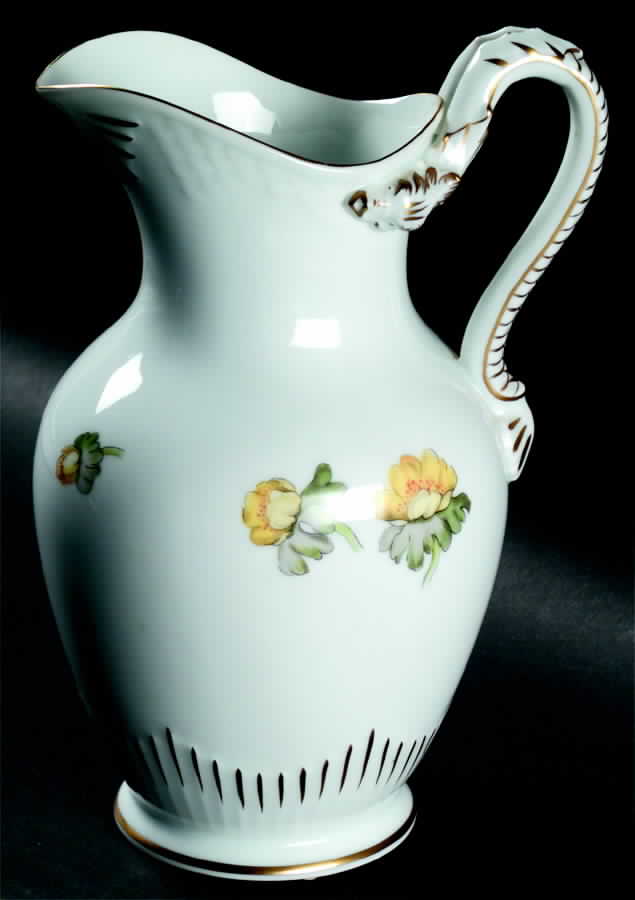 Erantis 40 Oz Pitcher by Bing & Grondahl-1