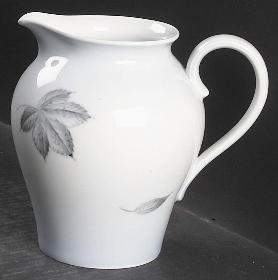 Falling Leaves 30 Oz Pitcher by Bing & Grondahl-1