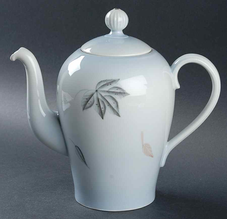 Falling Leaves Coffee Pot & Lid by Bing & Grondahl-1