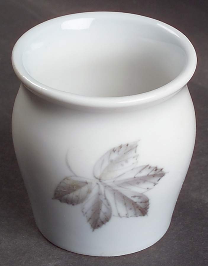 Falling Leaves Toothpick Holder by Bing & Grondahl-1
