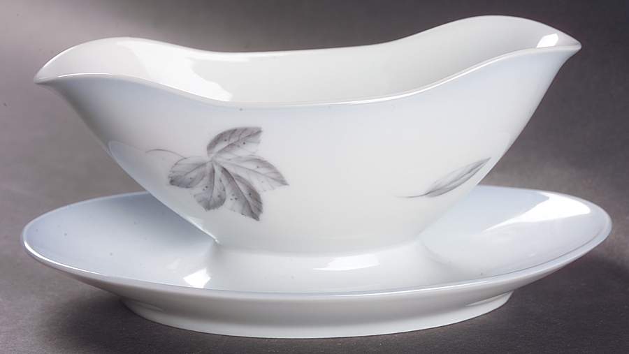 Falling Leaves Gravy Boat with Attached Underplate by Bing & Grondahl-1